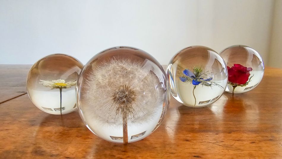 Paperweight decorative gift