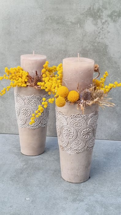 Easter candle decoration