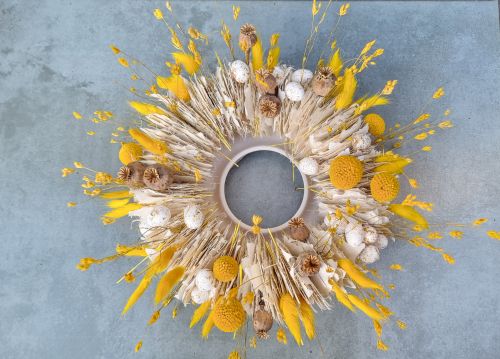 Easter table wreath