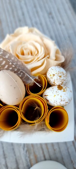 Easter heart with preserved rose