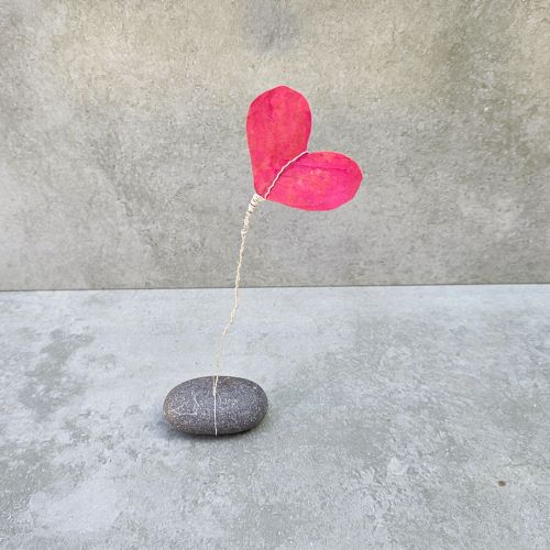 Wedding gift "A pebble with a red heart"