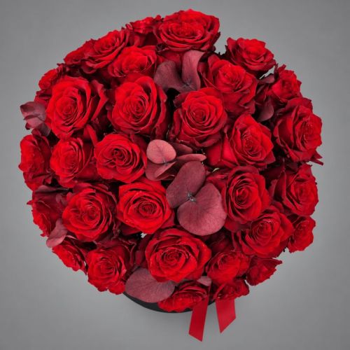 Red Roses De Luxe